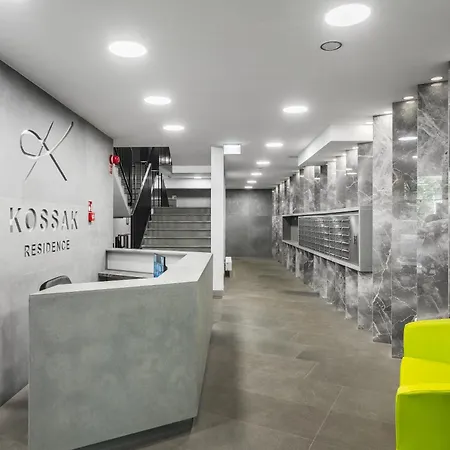 Kossak - By Wawel Castle *